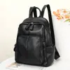 Nova mochila feminina de comércio exterior, couro genuíno, toque de alta qualidade, pequena mochila multifuncional para o dia a dia, mochila moderna e versátil