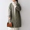 Abrigo largo de algodón acolchado de color de costura nuevo para otoño e invierno japonés, 2 colores en stock para mujer