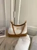 Bolso de Hombro con Cadena de Nicho 2026 Modelo Nuevo de Primavera, Bolso de Hombro Súper Popular con un Toque de Lujo, Bolso Cruzado Versátil de Moda para Mujer