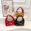 2025 Primavera Nova Chegada Rivet Underarm Bag Moda Underarm Portátil Retro Ombro Bolsa Feminina Bolsa de Viagem