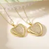 Aogu Moda Transfronteriza Lujo Accesible Chapado en Oro de 18K Colgante de Corazón con Circonita Collar para Mujer Nicho Gama Alta Retro Cadena para Clavícula