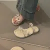 Hermosas Chanclas Planas para Mujer para Salir en Verano 2025 Nuevas Sandalias de Mariposa con Pedrería de Celebridad de Internet con Falda Sandalias de Dos Usos