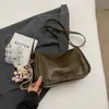 Bolso Bandolera Retro de Gama Alta de Nicho para Mujer Nuevo Estilo 2024 Bolso Almohada Pequeño Versátil Bolso Cuadrado Pequeño para el Uso Diario