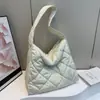 Corea del Sur Dongdaemun Bolso Moda Viajero Gran Capacidad Bolso de Hombro Rombo Nylon Algodón Plumón Bolso Cruzado Estilo Occidental