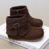 Otoño/Invierno 2026 Nuevas Botas Acolchadas Plisadas Color Meilade Estilo Coreano para Niños Botas Martin Versátiles Retro para Niñas Modernas