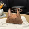 2026 Novo Estilo Bolsa de Mão Casual Retrô Estampada Elegante com Laço Grande Capacidade para o Dia a Dia Bolsa Tote de Ombro/Axila