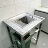 Separación Seco y Húmedo Mesa de Recolección de Sobras de Comida Mesa de Recolección de Sopas y Líquidos Mesa de Sobras de Arroz Desechos División de Mesas Residuo Restaurante