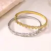 Pulsera Versátil de Lujo Ligero Transfronteriza con Patrón de Rombos Estilo Europeo y Americano Chapada en Oro Acero Inoxidable con Forma de Corazón Incrustado con Circonitas de Imitación