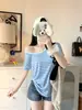 5320 # Camiseta listrada de manga curta para garotas, para o verão, corte solto, modeladora, decote nas costas, top estiloso para usar por cima