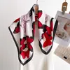Pañuelo de Seda Cuadrado Estampado Danza de Mariposas Rima de Flores Bufanda con Sentido Avanzado Bufanda Profesional Versátil Bufanda Pequeña Cuadrada para Cuello Pañuelo para la Cabeza Bufanda para Mujer