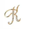 Temperamento de comércio exterior europeu e americano 26 broche de letra inglesa feminino diamante personalidade Coringa moda corsage pino masculino acessórios