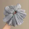 Accesorios para el Cabello de Diseñador Coreano de Nicho, Coleteros Plisados Dulces y que Reducen la Edad, Flores para el Cabello de Perlas Super Hada Xiaohongshu