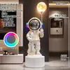 Alto-falante Bluetooth Colorido Ornamento de Chão de Astronauta Item Grande de Decoração para Casa Figura de Espaço sideral Presente de Inauguração