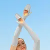 Verano nuevo protector solar mangas de seda de hielo protección UV para mujer conducción al aire libre guantes de manga de hielo brazo en stock venta al por mayor