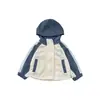 Abrigo para Niños Ropa de Otoño para Niños 2026 Nuevo Estilo Coreano Ropa para Bebés Conjunto Guapo de Otoño para Niños Para Salir