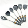 Empresa de Utensílios de Cozinha de Silicone Venda Quente Aço Inoxidável 304 Colher de Sopa de Silicone Espátula Utensílios de Cozinha de Silicone