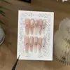 Un Juego de Uñas Portátiles [Isla Flor de Durazno] Románticas Estilo Cat-Eye Rosa y Blanco Degradado Blanco con Pequeñas Flores de Durazno en Relieve 3D