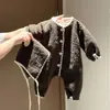 Mameluco para Bebé para Otoño e Invierno, Forrado de Felpa, Cálido y Elegante, Adecuado para Bebés y Niños Pequeños, Ropa para Gatear al Aire Libre, Viene con un Gorro, Cómodo y Engrosado