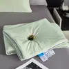 Colcha de Verão para Resfriamento de Comércio Exterior Xiyin Temu, Colcha de Verão de Seda com Toque Fresco, Colcha de Resfriamento de Verão com Toque Frio, Colcha de Ar Condicionado para Dormitório Atacado