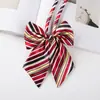 Camisa de Mujer con Cuello de Vestir con Cordones Gratis Mariposa Banco de la Bahía Vestido para Personal de Hotel Ropa de Trabajo Corbata Corbata de Moño Mujer