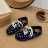 Zapatillas de entrenamiento casuales retro de moda con suela plana para mujer, nuevas de otoño 2026, versátiles, de suela blanda, de corte bajo