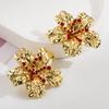 Aretes de Moda Europea y Americana de Aleación de Flor con Diamantes Aretes de Flor Metálica Simples con Sentido de Alta Gama Agujas de Plata S925 para Mujer