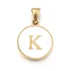 Collar con colgante de acero de titanio DIY de 26 letras inglesas de venta caliente, cadena redonda para clavícula para mujer, accesorios de joyería de acero inoxidable al por mayor