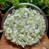 100g Precio Grava de Jade Xinshan Adornos decorativos Recortes al por mayor