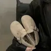 Zapatos esponjosos de suela gruesa para mujer, zapatos de algodón cálidos con forro de felpa, pantuflas cerradas a media altura, para usar en exteriores, zapatos de algodón planos estilo Birkenstock de lana esponjosa y pana