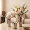 Jarrón de cerámica galvanizada con flor de impatiens estilo minimalista nórdico, decoración del hogar, arreglo floral único, adecuado para casas modelo