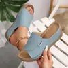 Verão Novo Chinelos de Salto Anabela Moda Europeia e Americana Sandálias Boca de Peixe Exterior Leve Praia Feminino Em Estoque Chinelos Frescos