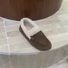 Sapatos Birkenstock de Couro com Forro de Lã de Ovelha para Mulheres, Estilo Floresta de Inverno 2026 Bico Redondo Sapatos de Algodão Grossos e Quentes, Mocassins