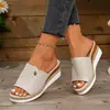Zapatos de mujer de talla grande para otoño de 2026, transfronterizos europeos y americanos, zapatillas de tacón de cuña, sandalias de piscina casuales con suela gruesa, venta al por mayor