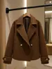 Nuevo abrigo de lana cruzado europeo y americano para otoño/invierno 2026, estilo coreano, de doble botonadura, cuello ancho, corto, corte holgado