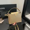 Bolsa Tote Elegante para o Trabalho para Mulheres 2026 Novo Design Pequeno de Nicho Estilosa e Atmosférica Pequena Bolsa Quadrada Tote de Ombro para o Trabalho