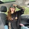 Camiseta Feminina Ins Cartoon Graffiti Falsa Duas Peças 100% Algodão Celebridade da Internet Super Popular Renda Costurada Proteção Solar Comprimento Médio Top Elegante