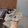Zapatillas Deportivas Casuales para Niños 2026 Primavera y Verano Nuevo Estilo Niños y Niñas Zapatos de Papá Transpirables Estudiante Eva Suela Suave Zapatos para Correr