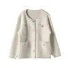 Elegante abrigo corto estilo coreano estilo Chanel para mujer Ropa de primavera y otoño nuevo diseño de moda cárdigan de punto con hebilla de perla