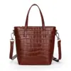 Bolsa Saco de Couro Genuíno Transfronteiriça Couro Bovino Camada Superior Padrão Crocodilo Bolsa de Mão Bolsa de Ombro Retro Versátil para o Dia a Dia Bolsa de Axila Atacado