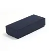Venta al por mayor del fabricante Caja de embalaje exquisita para llaveros Papel rígido Esponja Rectangular Caja de papel para accesorios Suministro