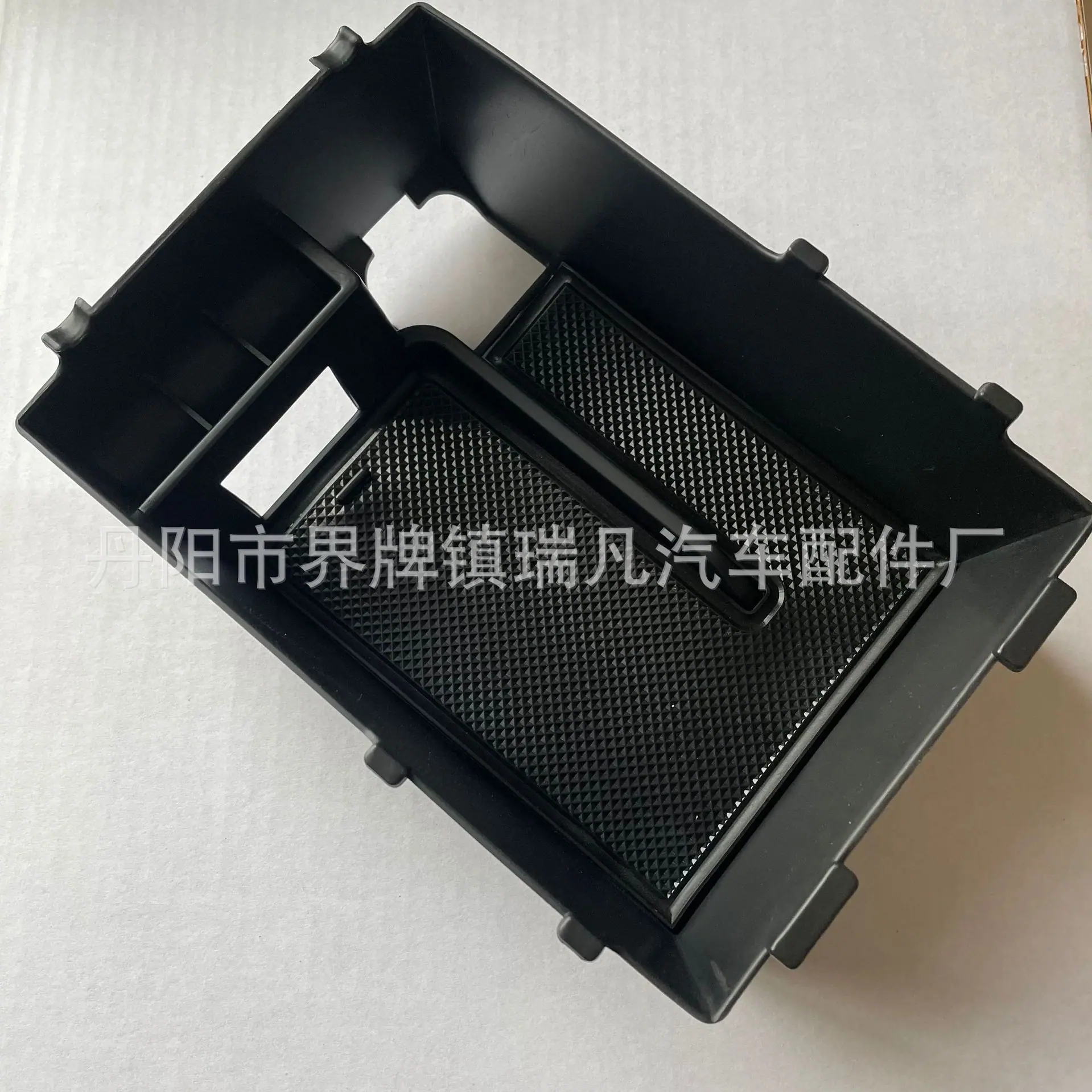 CEE5A062436B545AF6015CC105252B