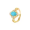 Anel Feminino Artístico Vivo em Prata Esterlina S925 Banhado a Ouro com Incrustação de Turquesa Renda de Palácio Anel Exquisito