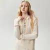 Nueva colección de otoño: Suéter con capucha de cachemir de estilo simple y relajado para mujer, con un diseño de punto acanalado holgado que crea una silueta favorecedora y estilizada.