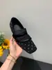 Sapatos Mary Jane com cadarço em renda de bolinhas delicada, estilo retrô elevado, novas sapatilhas quadradas de estilo coreano 2026 para mulheres
