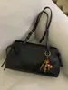 Bolso de Hombro de Moda de Gran Capacidad Transfronterizo para Mujer Otoño e Invierno 2025 Nuevo Bolso de Hombro Retro de Gama Alta Bolso de Nicho para Viajes