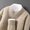 Novo suéter masculino de lã para outono e inverno com gola alta meia, espessado em fio duplo, corte solto, padrão trançado, blusa base de tricô de cashmere para negócios