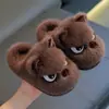 Chinelos infantis de algodão com sensação de amortecimento macio, chinelos fofos de desenho animado antiderrapantes para interior com sola macia para meninas no inverno, pantufas de bebê