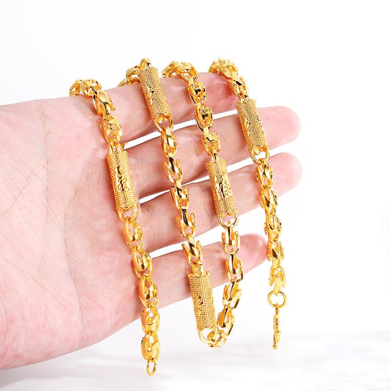 12994213645_1842851670