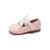 Zapatos Pequeños de Piel para Niñas 2026 Otoño Nuevo Estilo Zapatos Individuales de Princesa con Lazo para Niños Zapatos Planos de Boca Baja para Bebés Venta al por Mayor