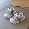 Zapatos de Papá para Niños Nuevo Modelo Primavera y Otoño Zapatillas de Malla Transpirable para Niños Zapatos Casuales Antideslizantes de Suela Suave para Niñas